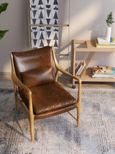 将图片加载到图库查看器，Home Meridian Chair
